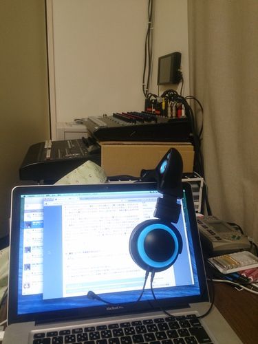 ある日の大槻泉実の机上。